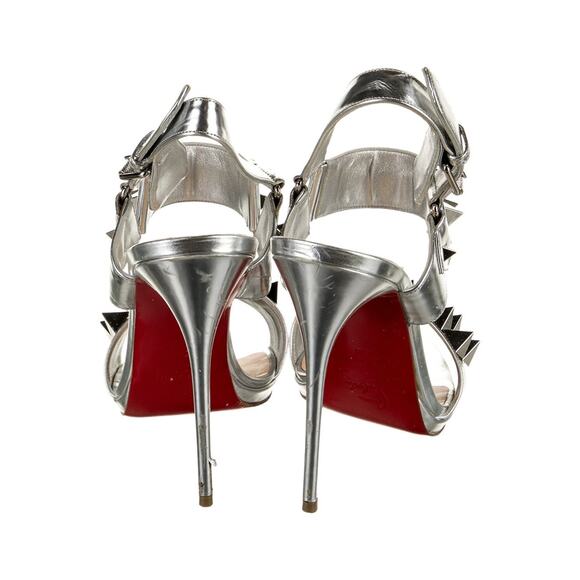 ❤️Christian Louboutin Leather Studded Heels❤️ - Picture 4 of 5